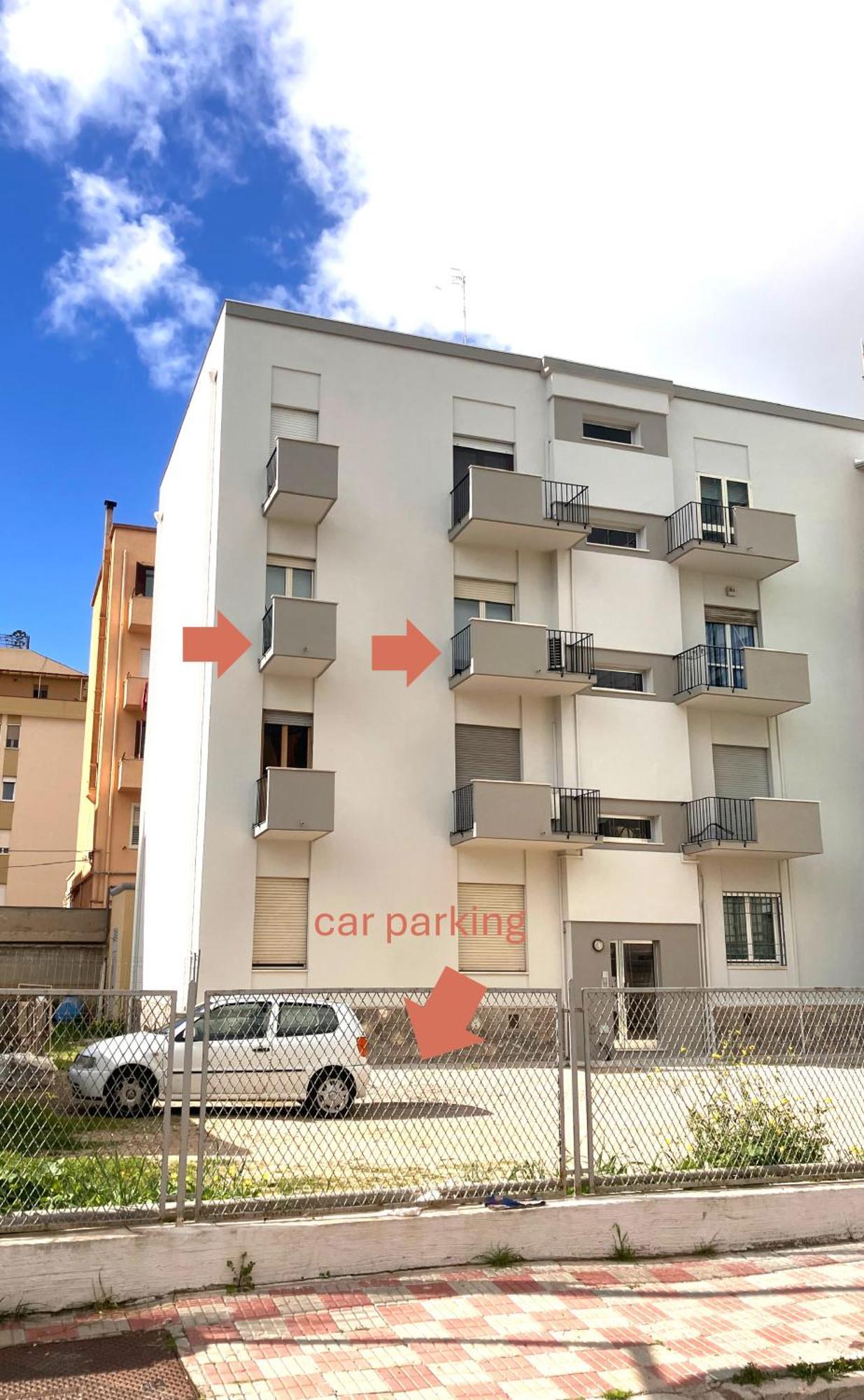 Sunshine Apartment - Appartamento Vicino Al Mare, Cagliari, Sardinia Bagian luar foto